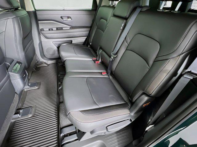 new 2025 Nissan Pathfinder car, priced at $43,667