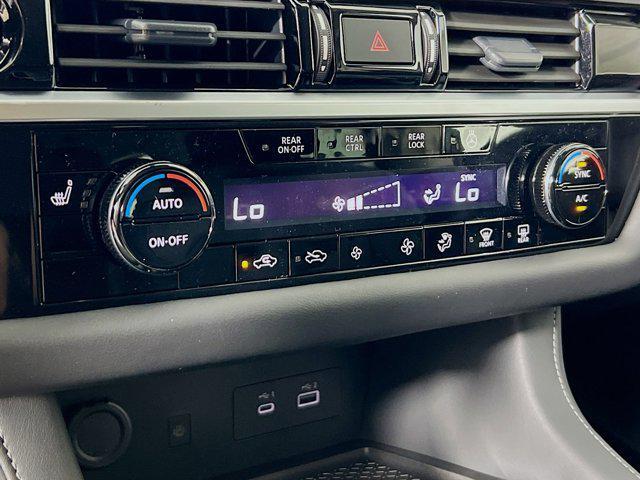 new 2025 Nissan Pathfinder car, priced at $43,667