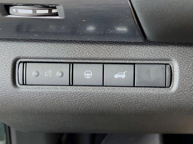 new 2025 Nissan Pathfinder car, priced at $43,667