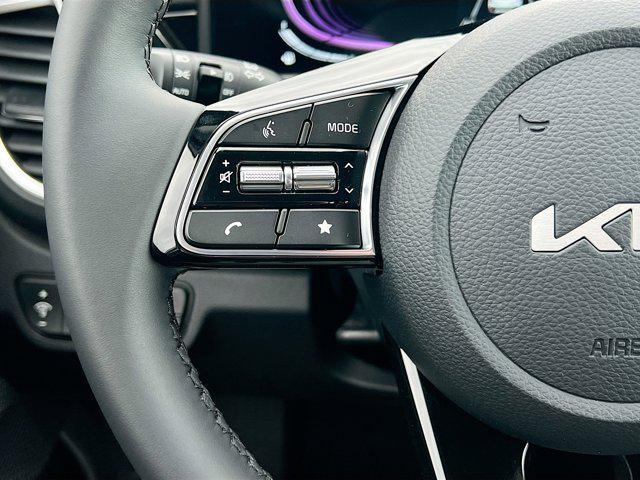 new 2025 Kia Seltos car, priced at $26,087