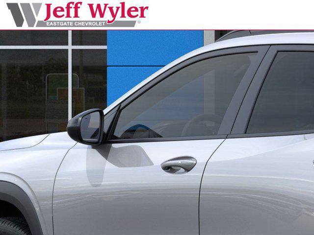 new 2025 Chevrolet Trax car, priced at $27,040
