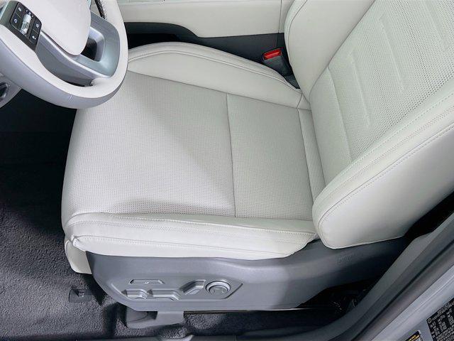 new 2025 Hyundai SANTA FE HEV car, priced at $51,015