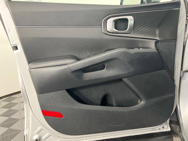 used 2022 Kia Sorento Hybrid car, priced at $27,885