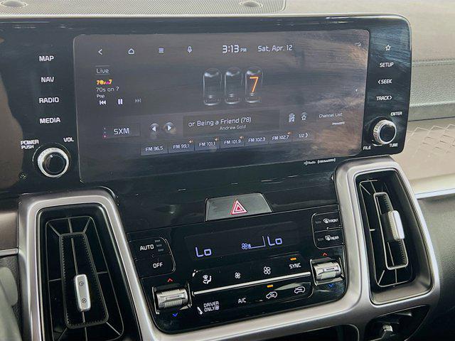 used 2022 Kia Sorento Hybrid car, priced at $27,885