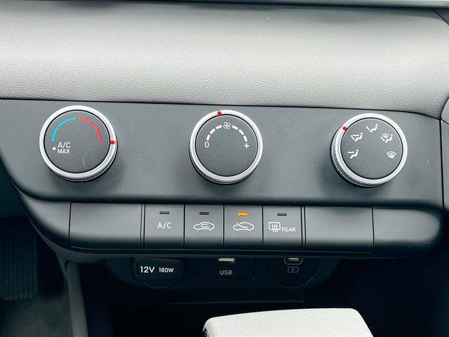 new 2025 Hyundai Elantra car, priced at $24,024