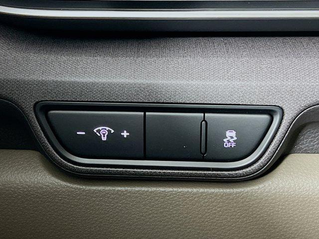 new 2025 Kia Carnival car, priced at $45,441