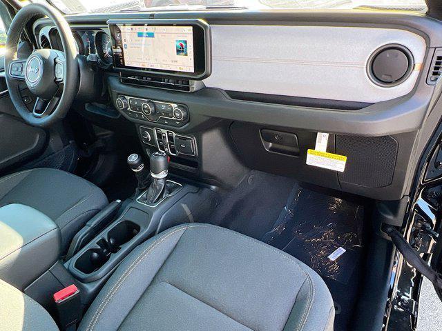 new 2025 Jeep Wrangler car, priced at $43,769