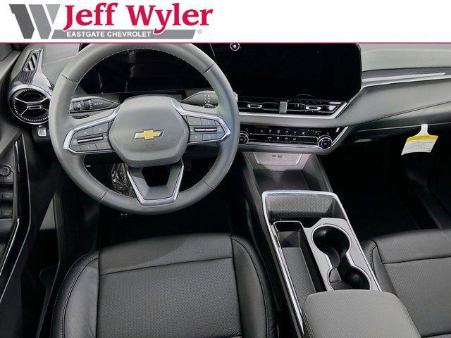 new 2025 Chevrolet Equinox car, priced at $34,994