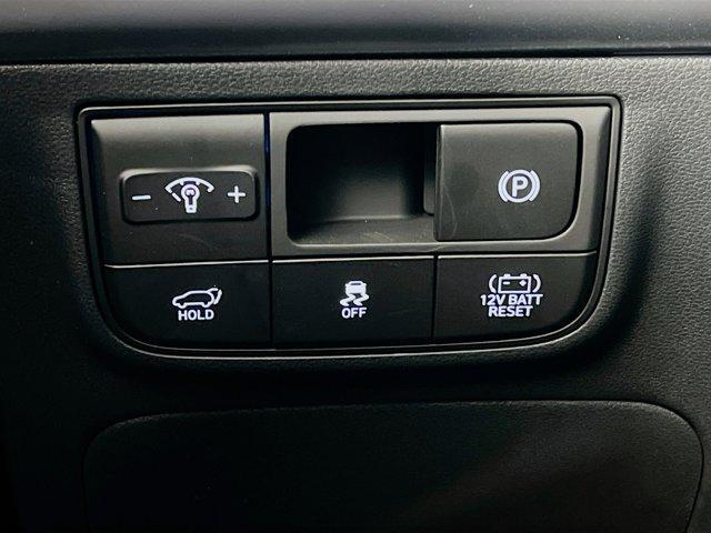 new 2025 Hyundai TUCSON Hybrid car, priced at $37,599