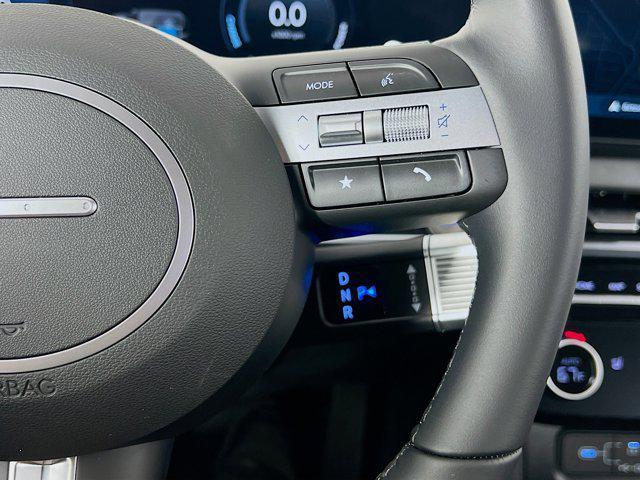 new 2025 Hyundai TUCSON Hybrid car, priced at $37,599