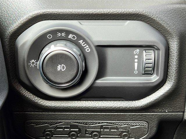 new 2025 Jeep Wrangler car, priced at $41,911