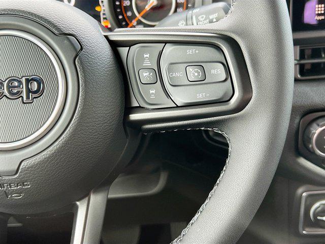 new 2025 Jeep Wrangler car, priced at $41,911