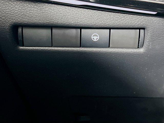 new 2025 Nissan Kicks car, priced at $29,621