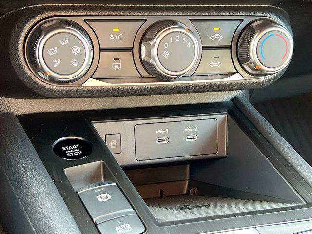 new 2025 Nissan Kicks car, priced at $23,304