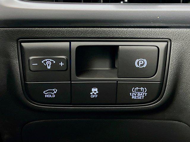 new 2025 Hyundai TUCSON Hybrid car, priced at $37,579