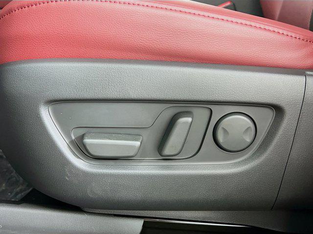 new 2025 Mazda CX-70 car, priced at $54,295