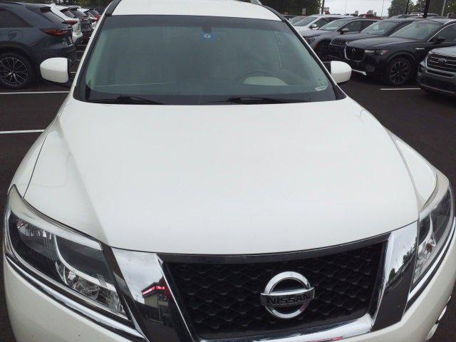 used 2016 Nissan Pathfinder car, priced at $7,871