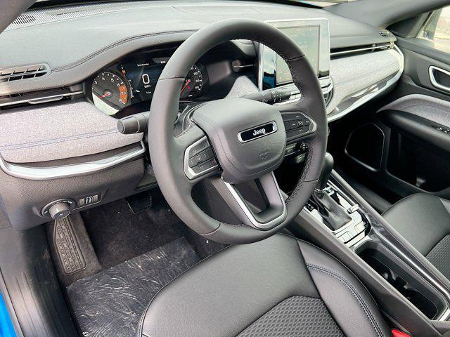 new 2025 Jeep Compass car, priced at $31,738