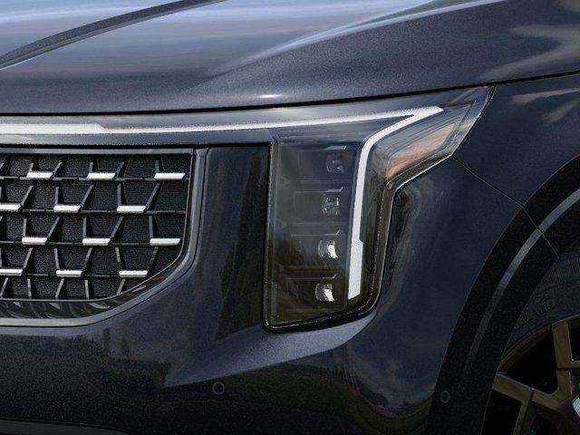 new 2025 Kia Carnival Hybrid car, priced at $51,899