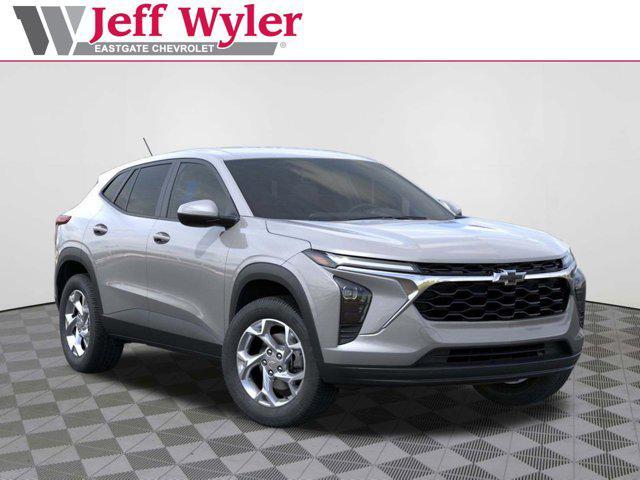 new 2025 Chevrolet Trax car, priced at $23,335