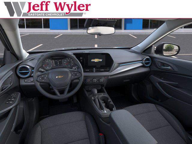 new 2025 Chevrolet Trax car, priced at $23,335