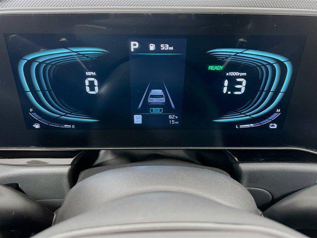 new 2025 Kia Niro car, priced at $30,699