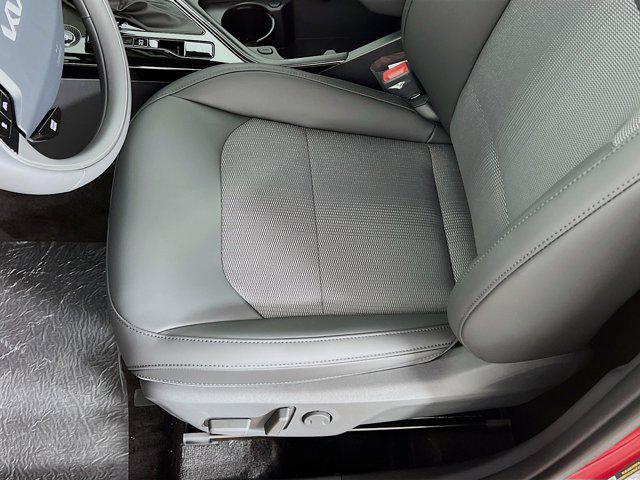 new 2025 Kia Niro car, priced at $30,699