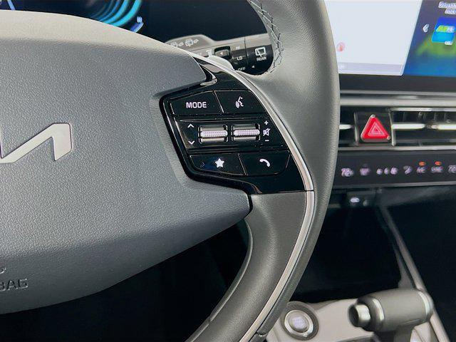new 2025 Kia Niro car, priced at $30,699
