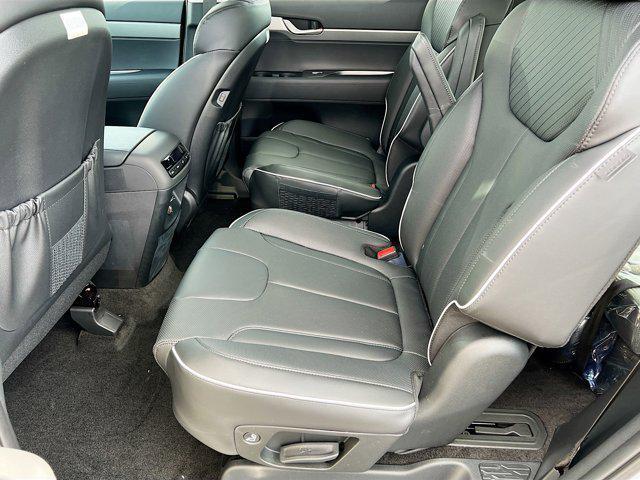 new 2025 Hyundai Palisade car, priced at $43,146