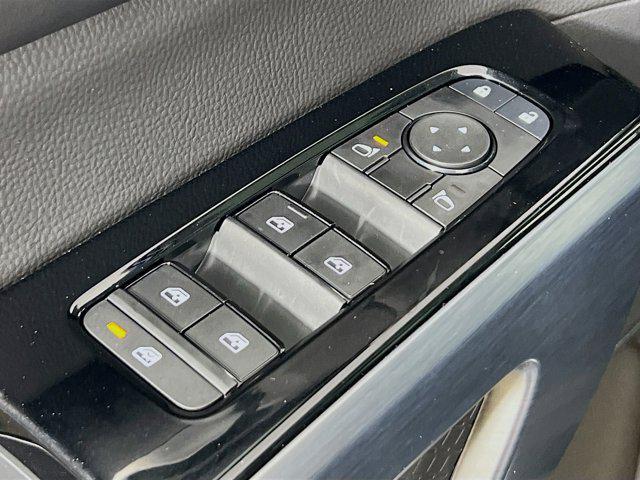 new 2025 Nissan Pathfinder car, priced at $46,368
