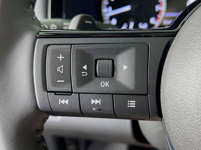 new 2025 Nissan Pathfinder car, priced at $46,368
