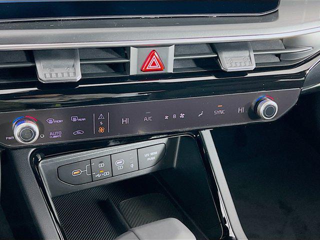 new 2025 Kia K5 car, priced at $38,553