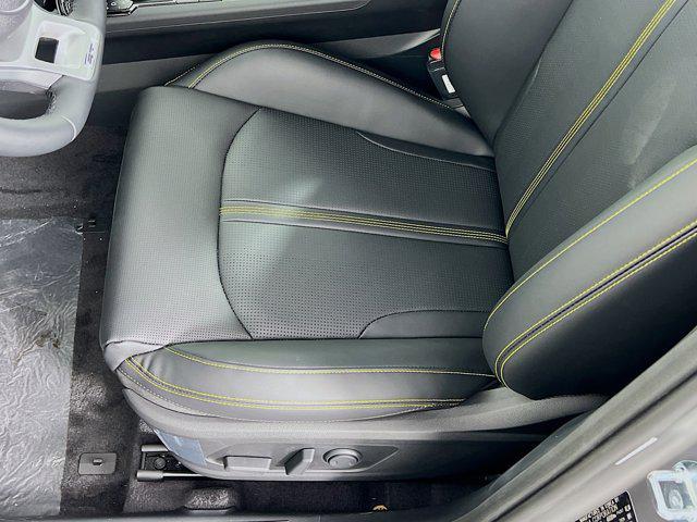 new 2025 Kia K5 car, priced at $38,553