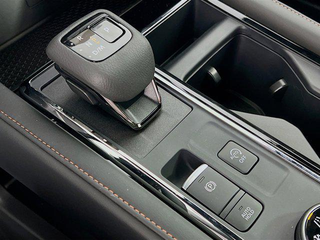 new 2025 Nissan Pathfinder car, priced at $42,944