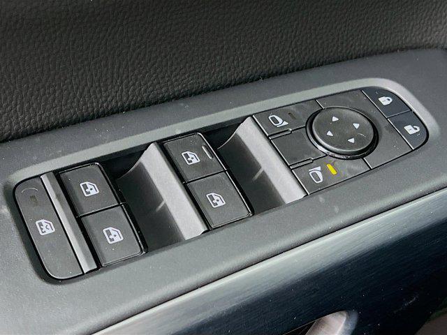 new 2025 Nissan Pathfinder car, priced at $42,944