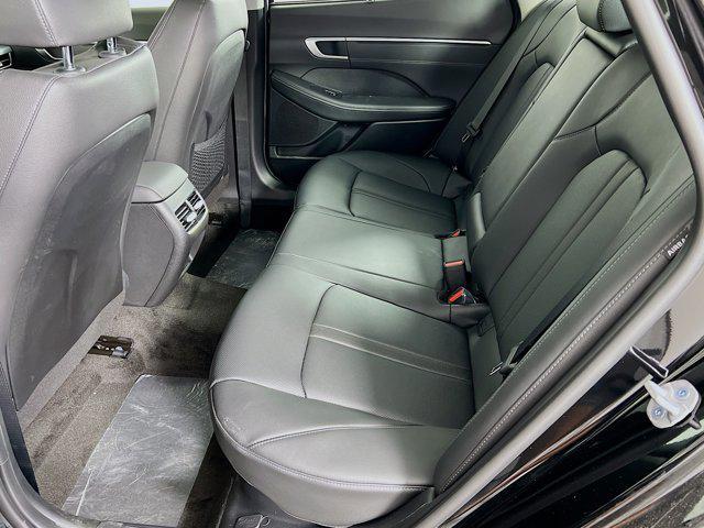 new 2025 Hyundai Sonata Hybrid car, priced at $38,647