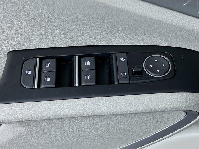 new 2025 Kia Soul car, priced at $20,572