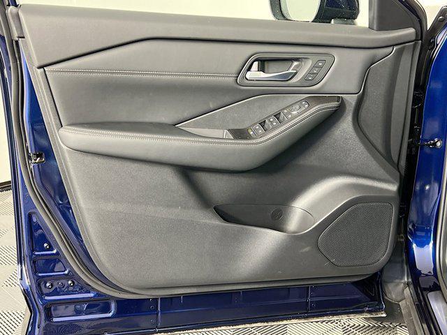 new 2025 Nissan Rogue car, priced at $39,007
