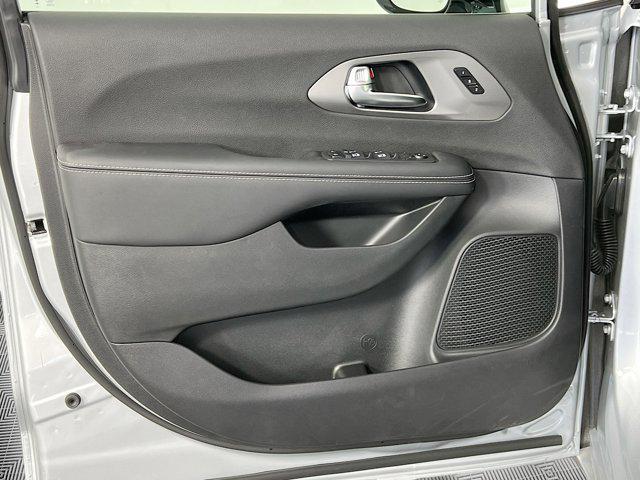 new 2026 Chrysler Pacifica car, priced at $42,302