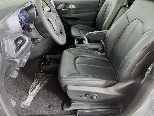new 2026 Chrysler Pacifica car, priced at $42,302