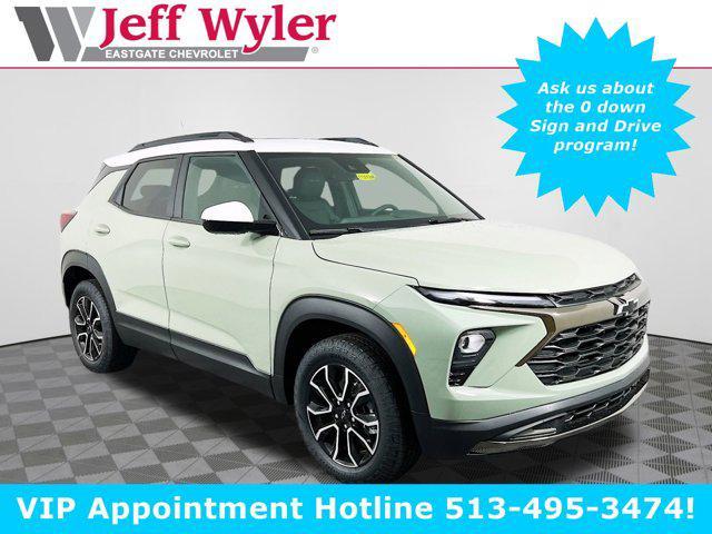 new 2025 Chevrolet TrailBlazer car, priced at $33,975