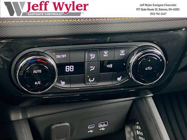new 2025 Chevrolet TrailBlazer car, priced at $28,673