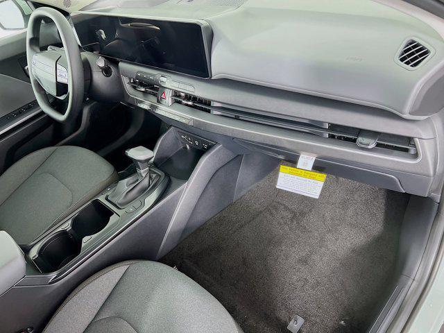 new 2025 Kia K4 car, priced at $22,957