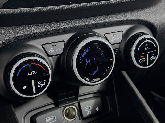 new 2025 Hyundai Venue car, priced at $25,545