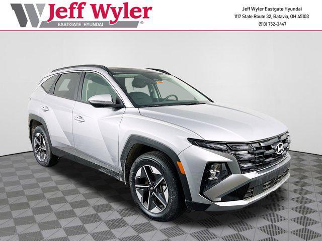 new 2025 Hyundai TUCSON Hybrid car, priced at $37,697
