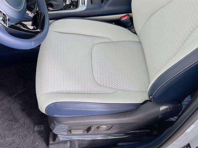 new 2026 Kia Carnival car, priced at $51,973