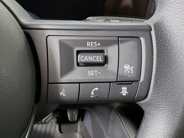 new 2025 Nissan Kicks car, priced at $25,517