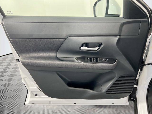 new 2025 Nissan Kicks car, priced at $25,517