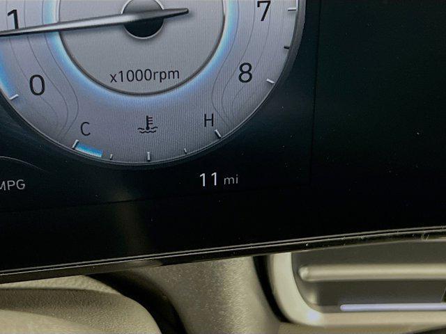 new 2025 Hyundai Elantra car, priced at $27,365