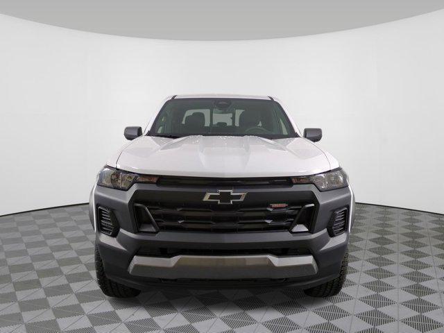 new 2025 Chevrolet Colorado car, priced at $45,195